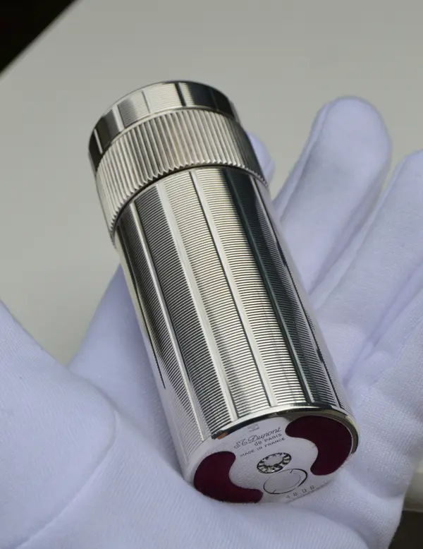 Mechero S.T. Dupont Cylinder